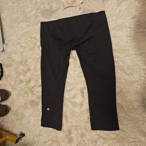 Lululemon crop size 8